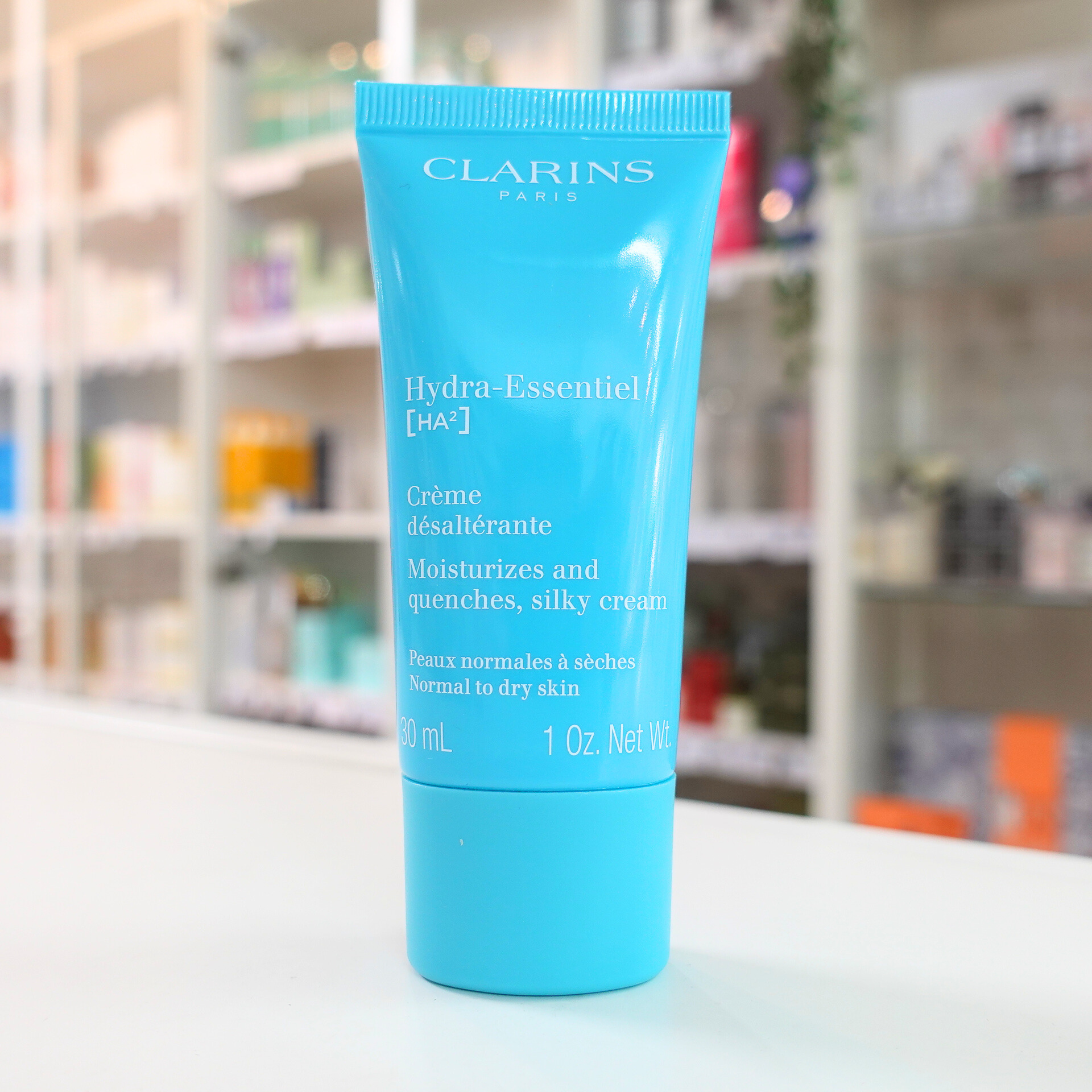 CLARINS ผลิตภัณฑ์ดูแลผิวหน้า Hydra Essentiel Moisturizes and quenches Silky Cream 30ml.